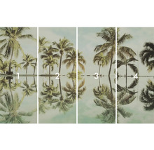 Vierdelig fotobehang met palmmotieven en spiegeling in het water.
