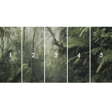 Vliesbehang met jungle motief, bestaande uit vijf banen