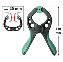 Veerklem met een lengte van 130 mm en een maximale spanwijdte van 40 mm.