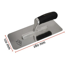 Gladde pleisterspaan van de metselaar met afmetingen 280 mm x 120 mm.