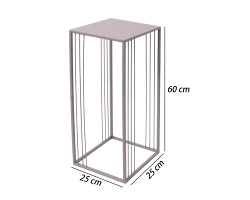 Vierkante metalen plantenzuil met een hoogte van 60 centimeter en een breedte en diepte van 25 centimeter.