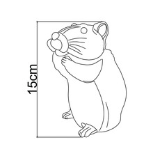 Lijntekening van een hamster met een hoogte-indicatie van 15 centimeter.