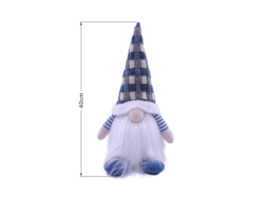 Blauw-grijze kerstkabouter van stof met geblokte muts, witte baard en blauw-wit gestreepte armen, hoogte 40 centimeter.