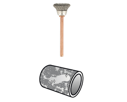 Draadborstel met schacht en afbeelding van een gereinigd oppervlak